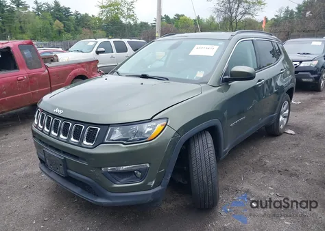 2019 Jeep Compass Latitude 4X4 из США, поврежденный, VIN 3C4NJDBB8KT828747